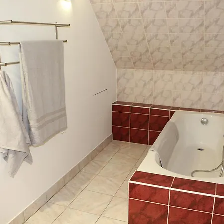 De L'aubiniere Holiday home